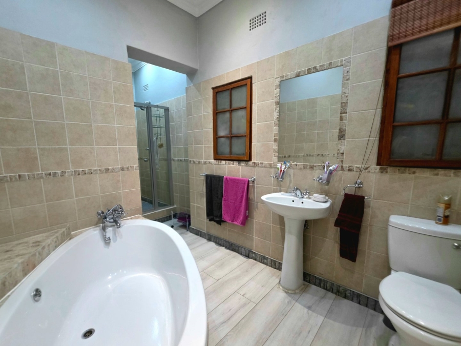 5 Bedroom Property for Sale in Keidebees Northern Cape